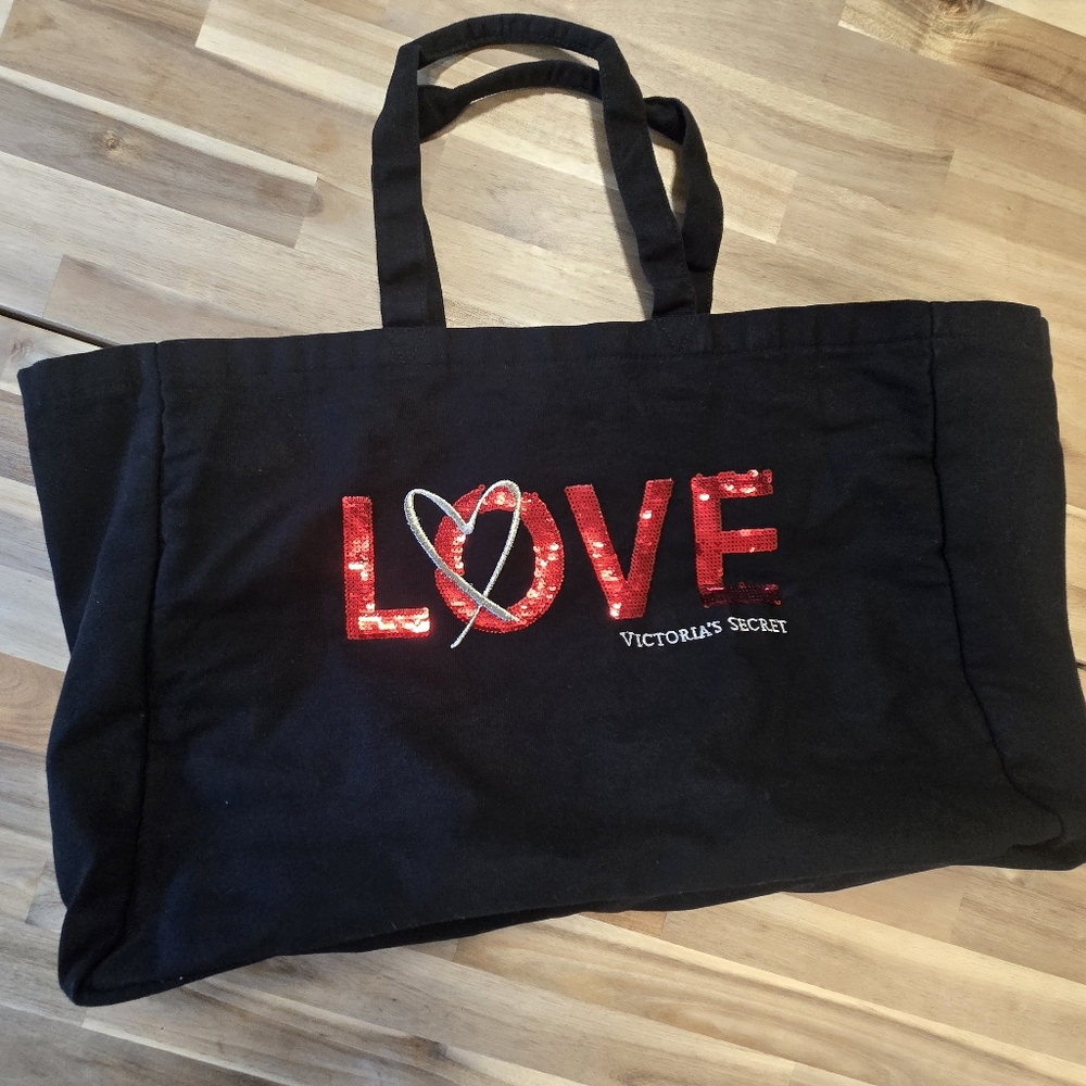 NWOT Victoria's Secret Black XL Weekender Tote Bag with Red Sequin LOVE Design